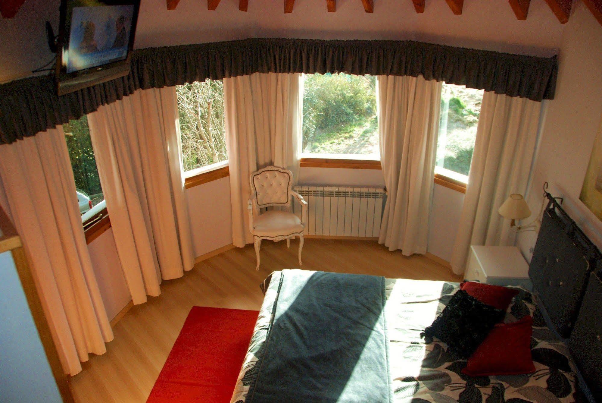 Bungalows Maniu San Carlos de Bariloche Bagian luar foto